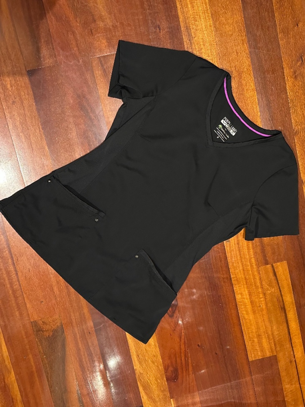 Purple Label Yoga by Healing Hands Scrub Top Womens S Black Short Sleeve V-Neck